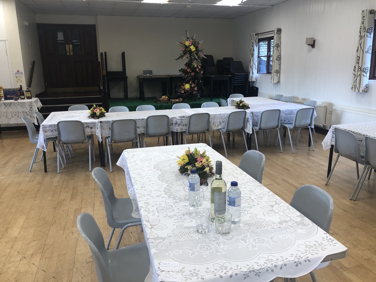 Fits large tables South Hanningfield Village Hall
